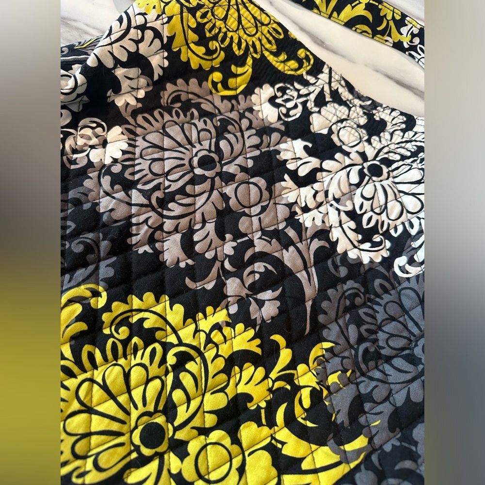 Vera Bradley Quilted shoulder tote bag in baroque - Picture 9 of 9